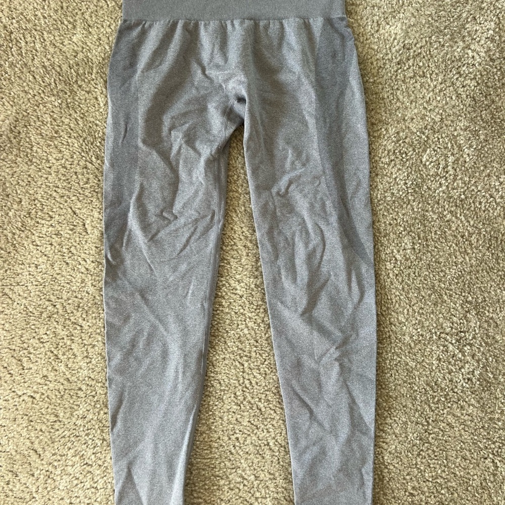 NVGTN workout legging with contour
